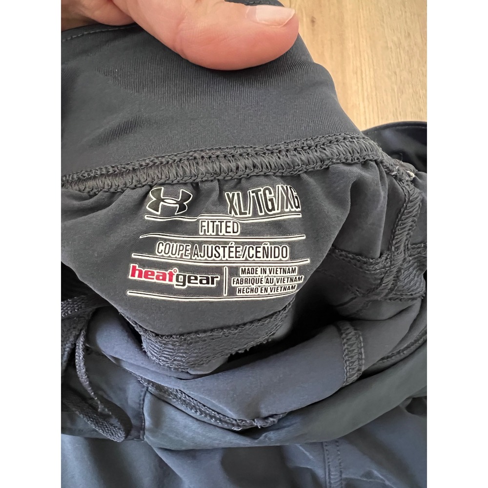 Under Armour HeatGear Mens XL Fitted Athletic Training Shorts Gray Blue 7 Inseam - Picture 4 of 6